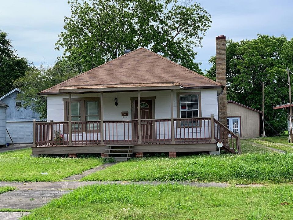 1st image of 3939 Lakeshore Dr