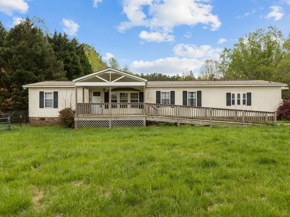 523 Quiet Waters Rd, Spring Hope, NC 27882