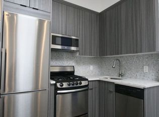 580 Fairview Ave #1M, Ridgewood, NY 11385