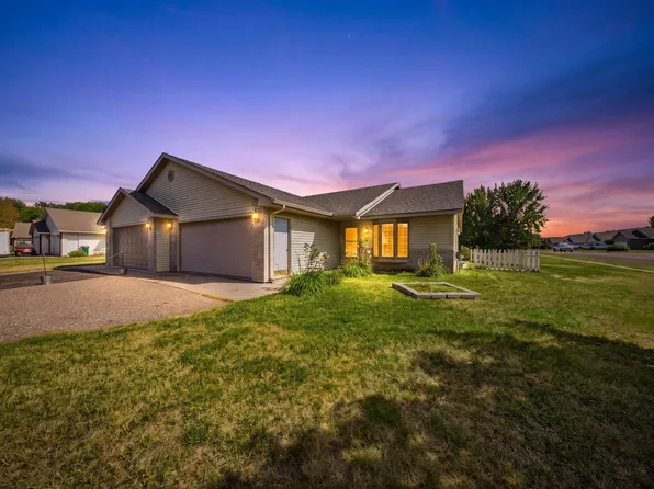 2200 Cattail Way, Hudson, WI 54016