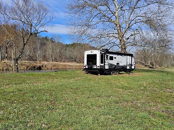 3rd image of 8655 Riverside Dr