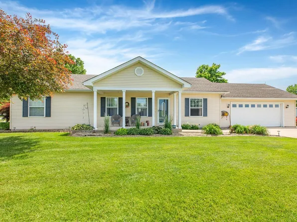 702 Ruble St, Greenfield, IL 62044