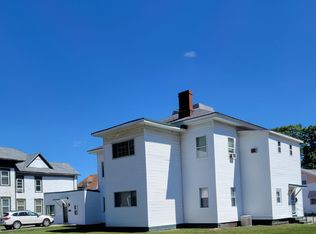 654 Oak St #D, Terre Haute, IN 47807