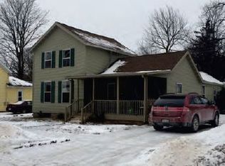 320 7th Ave, Baraboo, WI 53913