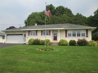 287 Main St, New York Mills, NY 13417