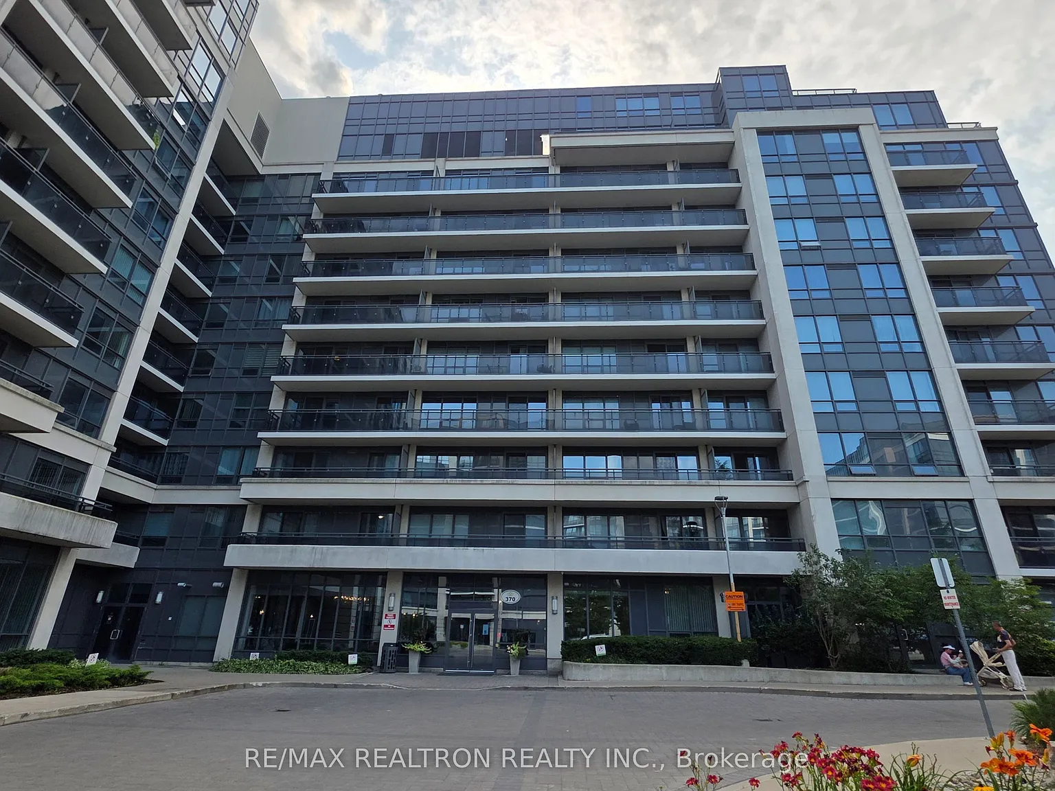 1 bed, $2,200 — Photo 3