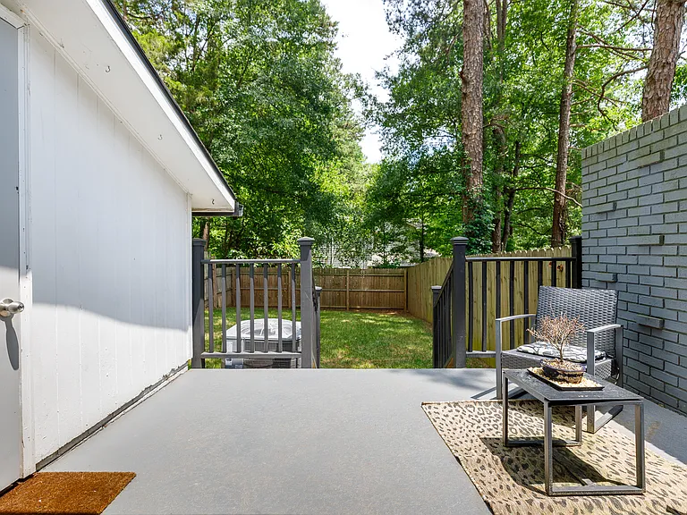 3104 Erskine Dr — Photo 22