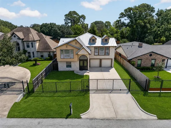 2112 Peppermill Rd, Houston, TX 77080