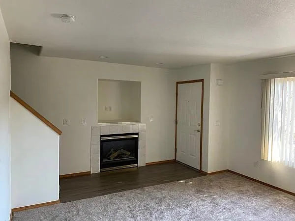 609 SE Paropa Pl — Photo 14