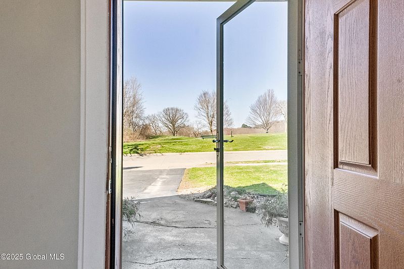3rd image of 5 Park Drive