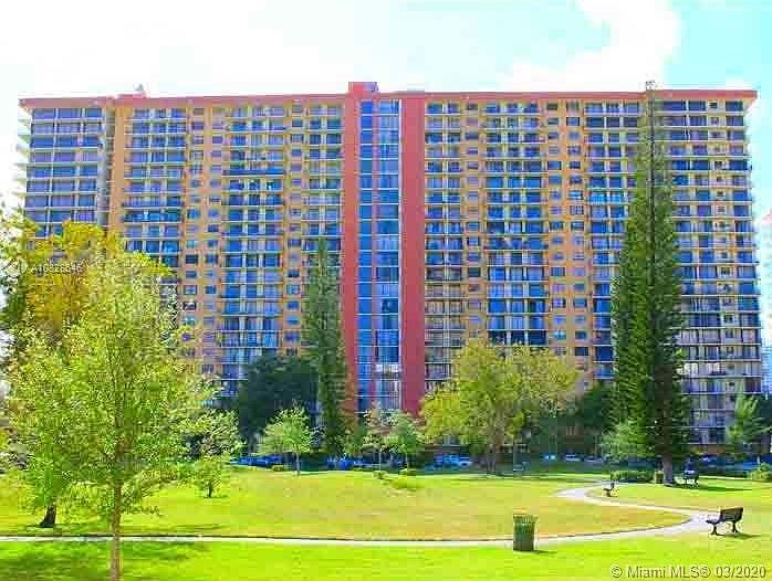 1st image of 290 174th St APT 609