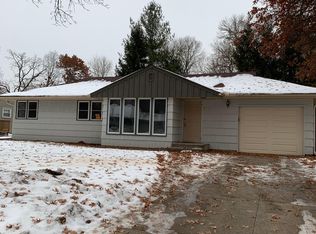 700 Roma Ave, Roseville, MN 55113