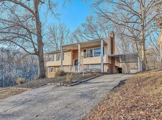 5016 Pin Oak Dr, Roanoke, VA 24019