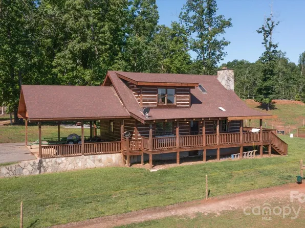 105 Causby Dr, Nebo, NC 28761