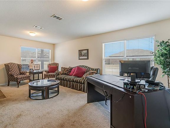 4th image of 5265 Placid Dr