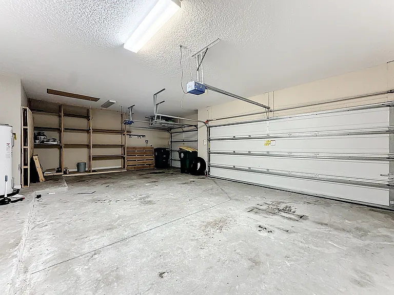 11383 Emilys Crossing Ct — Photo 47