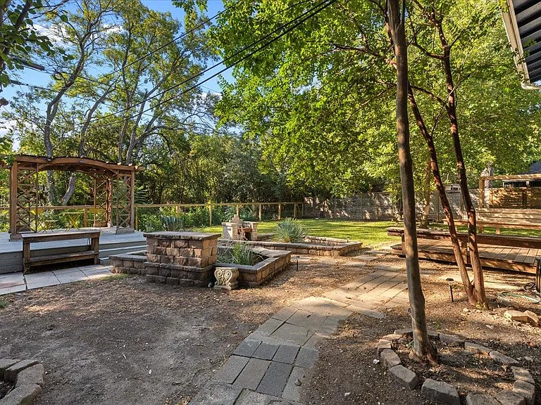 5313 Harvest Ln — Photo 27