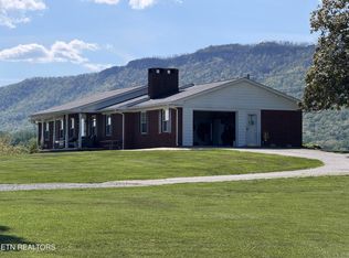 149 Woodson Ln, La Follette, TN 37766