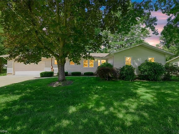 4th image of 3937 McTaggart Blvd