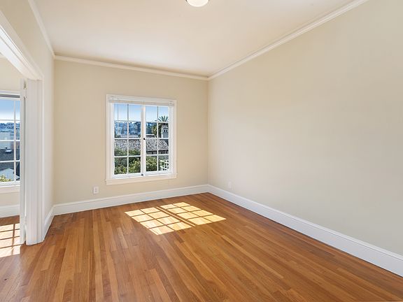 5th image of 2040 Jefferson St APT 302
