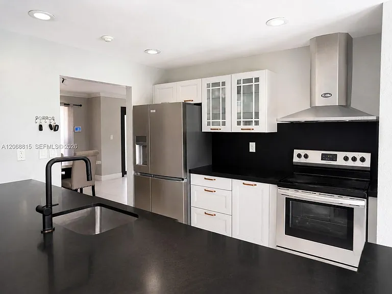 448 Sailboat Cir — Photo 11
