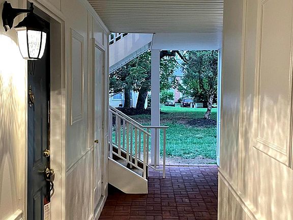 3rd image of 3407 Winder Dr
