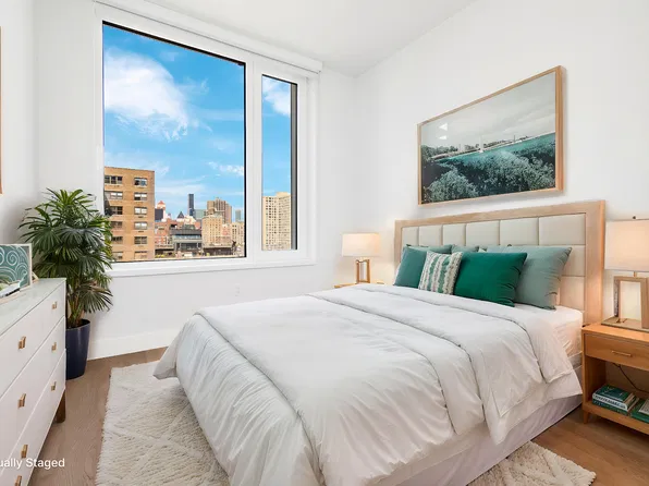 200 East 23rd Street image 1 of 10
