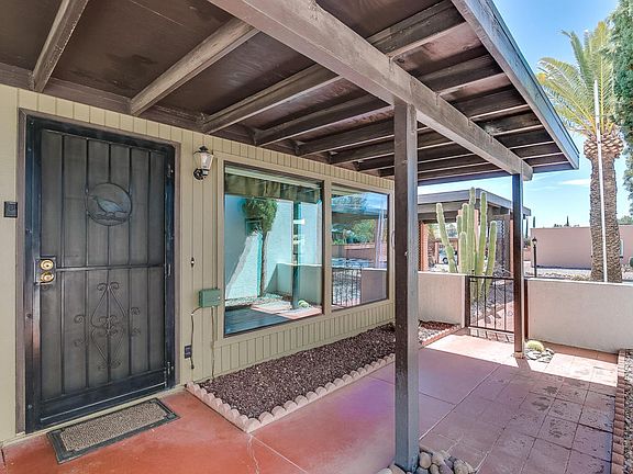 2nd image of 340 W Calle De Las Flores