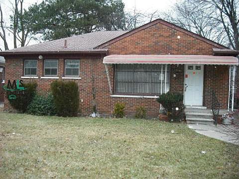 1st image of 22040 Kenosha St