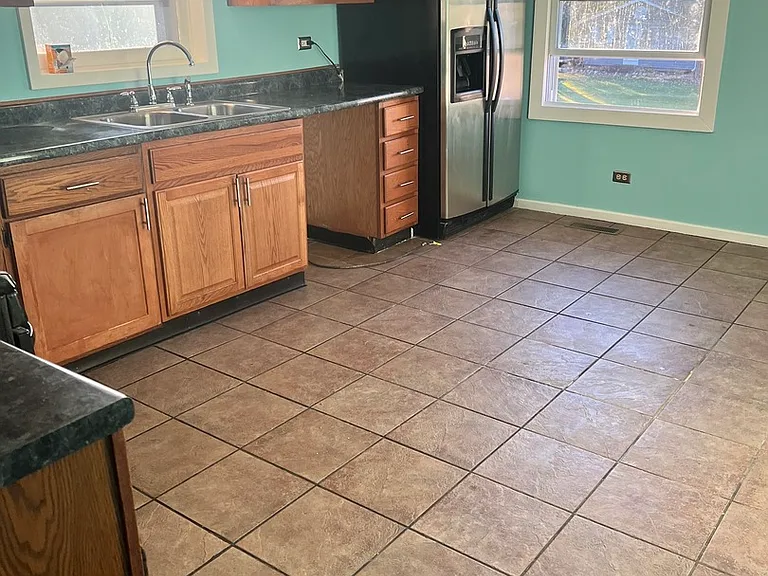 1521 N Lake Shore Dr — Photo 6