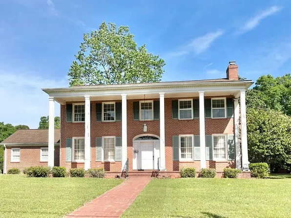 304 Simmons St, Enterprise, AL 36330