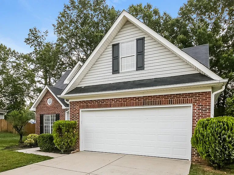 4006 Brookforest Ln — Photo 4