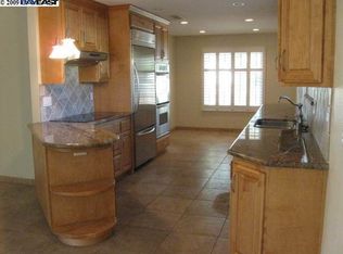 3040 San Mateo Way, Union City, CA 94587