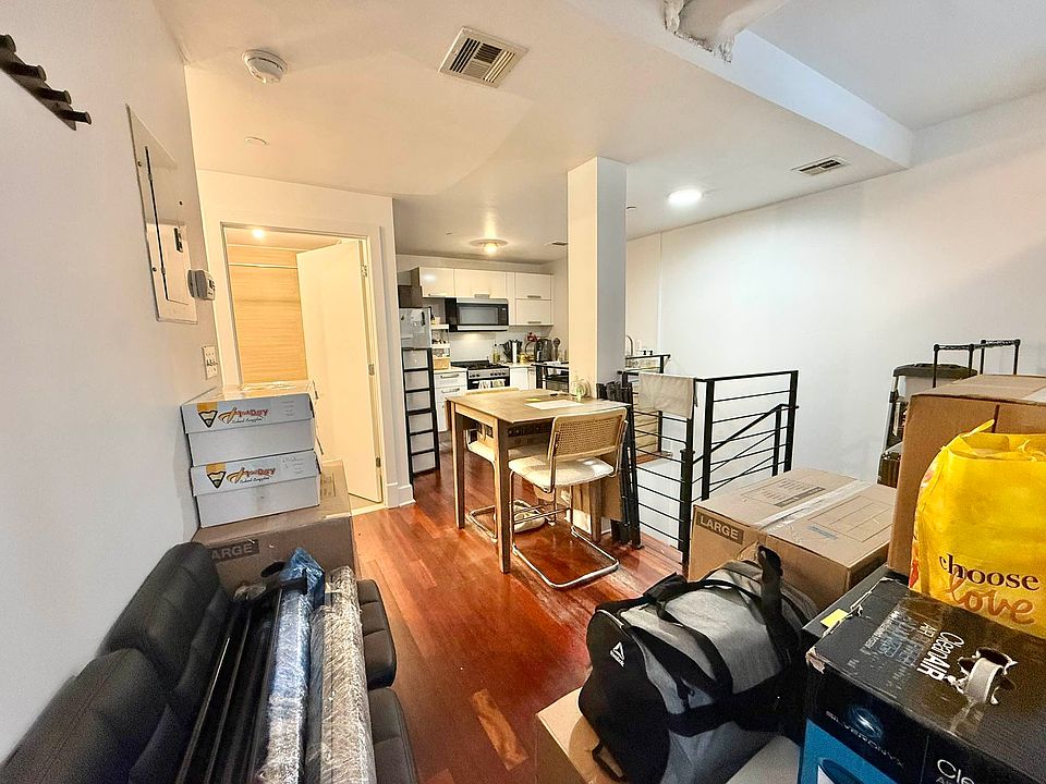 1st image of 16 Meserole St #B
