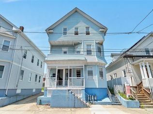 14 Alton St, Providence, RI 02908