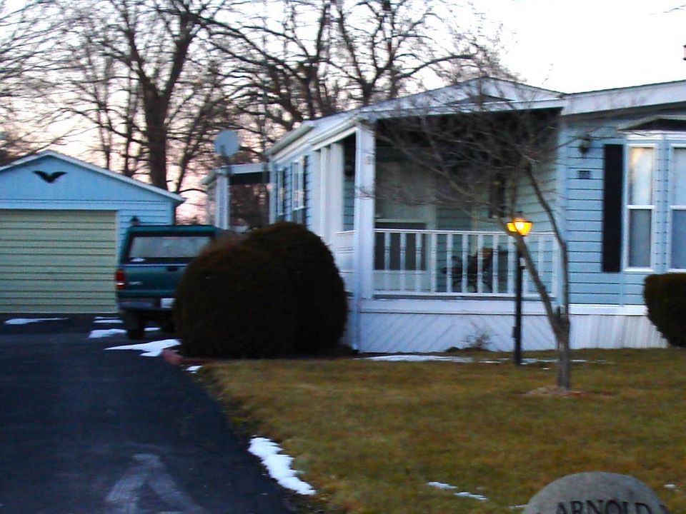 1st image of 606 Nora St