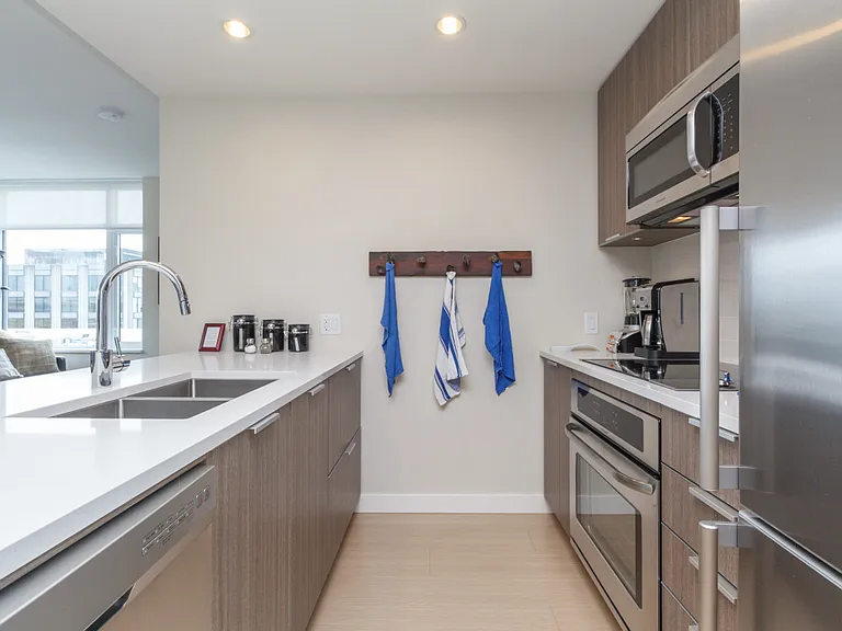 728 Yates St #511 — Photo 6