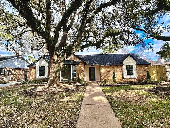 5th image of 2511 Briarpark Dr