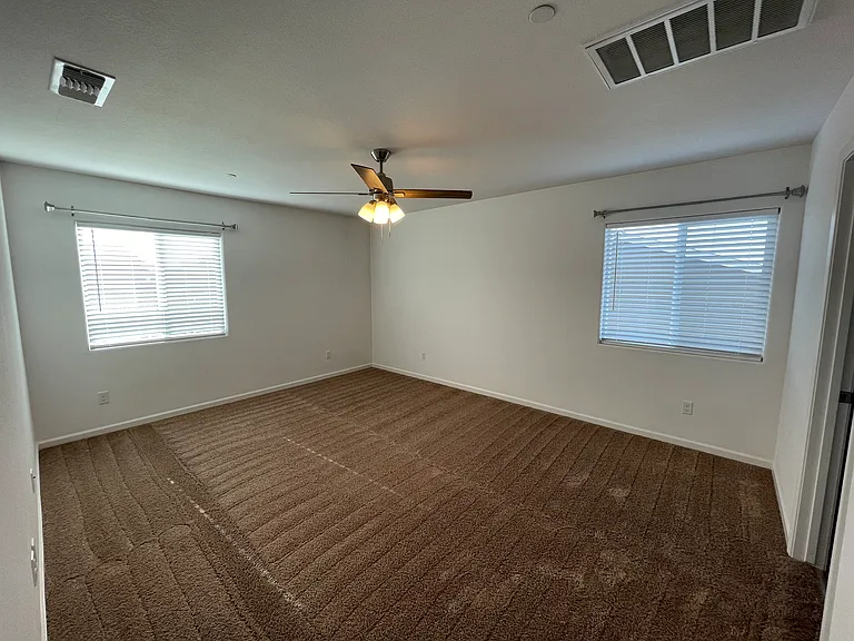 385 Ostrander Ave — Photo 18