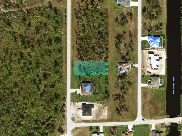 285 Rotonda Blvd S #70, Rotonda West, FL 33947