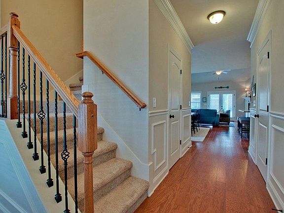 4th image of 7018 Derby Dr SE
