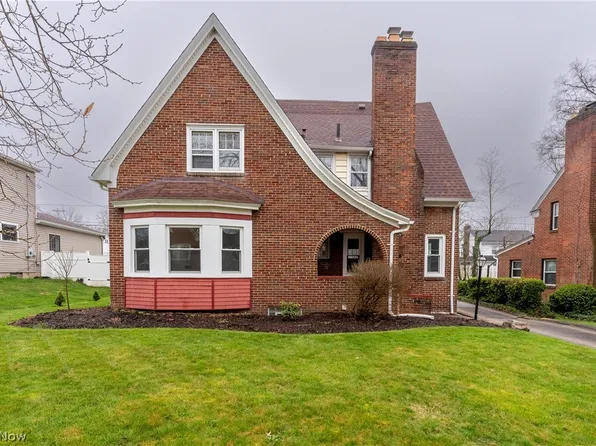 561 Vinita Ave, Akron, OH 44320