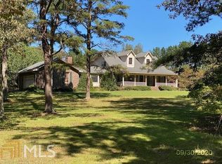 207 Harp Rd, Fayetteville, GA 30215