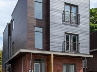 87 Melrose Ave #1, Ottawa, ON K1Y 1V2
