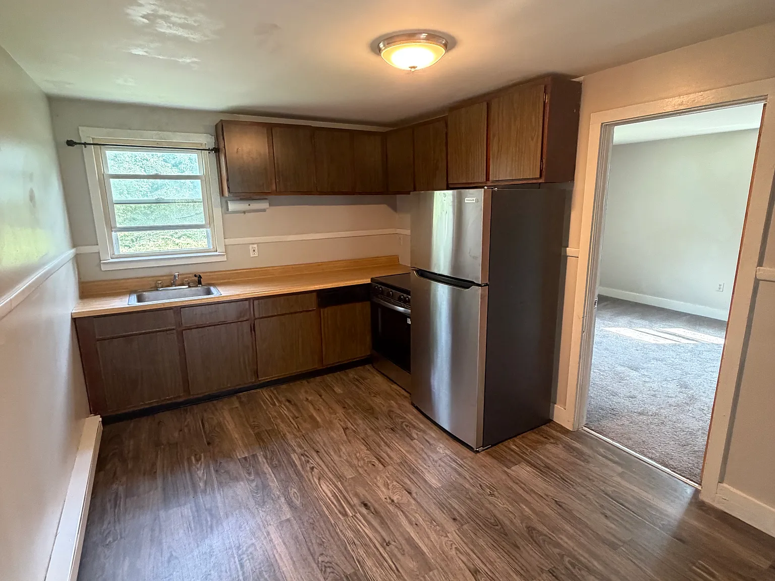 2 bed, 800 sqft, $1,650 — Photo 2