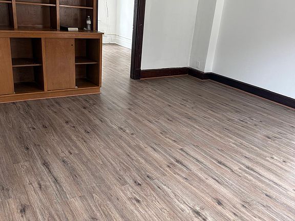 2nd image of 39 Fox St APT 2