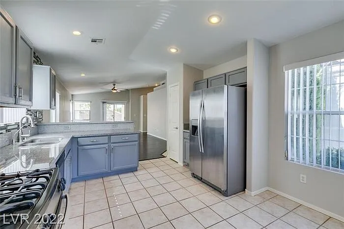 279 Deerleap Cir — Photo 15