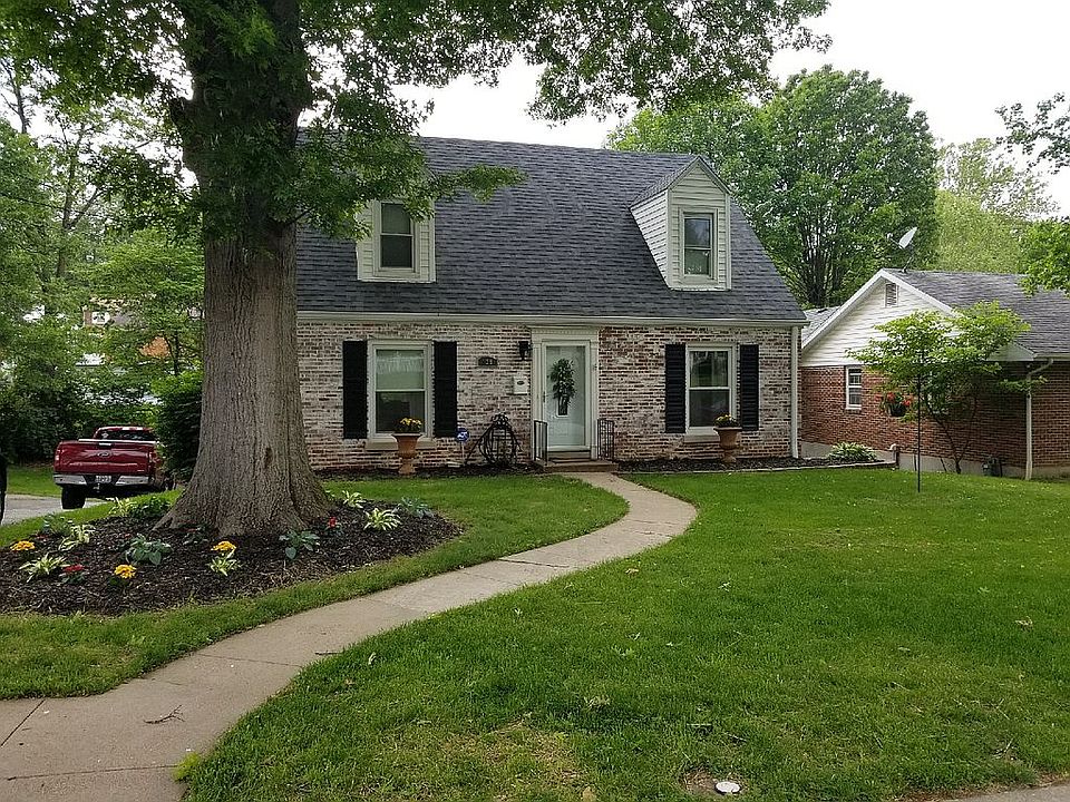 1st image of 129 Douglas Dr