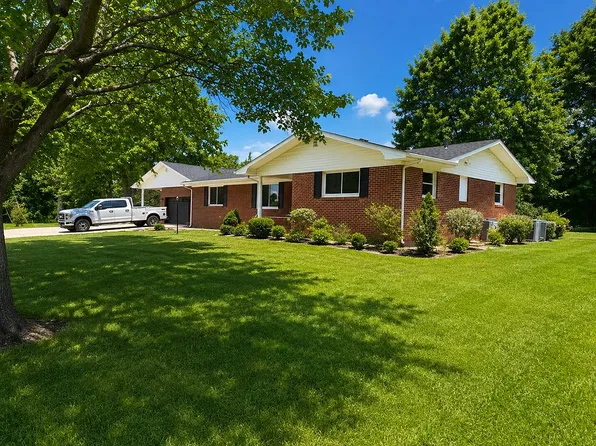 9094 Porter Pike, Oakland, KY 42159