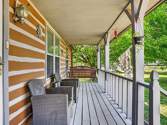 4th image of 6211 Sharon Grove Rd